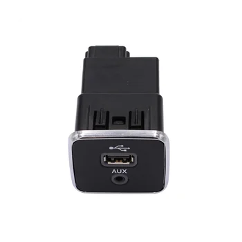 Передний порт зарядки USB AUX для Jeep Cherokee Compass 2017-2021 5XG28DX9AD